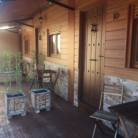 Alojamiento Hotel Rural Lalola Villacanas Luaran gambar