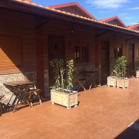 Alojamiento Hotel Rural Lalola Villacanas Luaran gambar