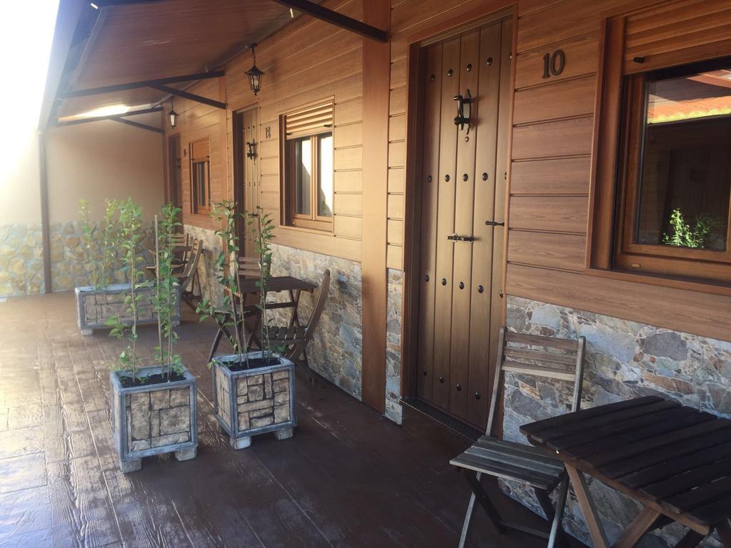 Alojamiento Hotel Rural Lalola Villacanas Luaran gambar