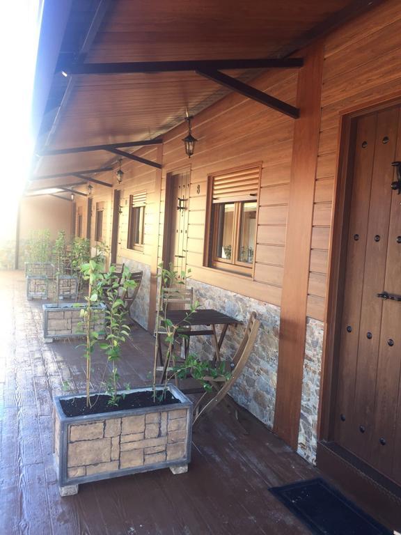 Alojamiento Hotel Rural Lalola Villacanas Luaran gambar